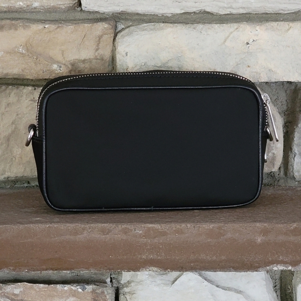 Michael Kors Kenly SM Crossbody Black - Picture 2 of 6